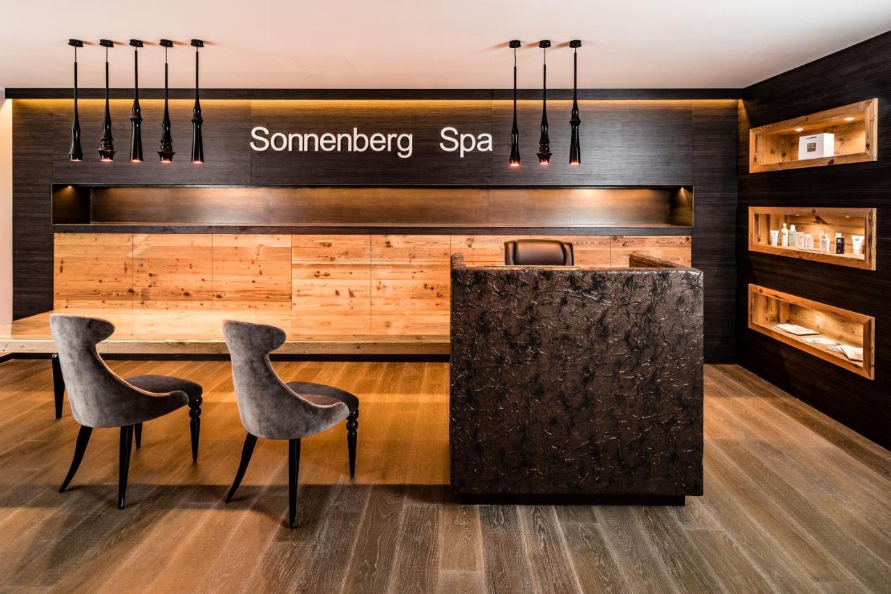 Hotel Sonnenberg Panorama Dolomites Wellbeing à Maranza Extérieur photo